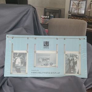 Umbra Trapeze Hanging Photo Display - Light Blue